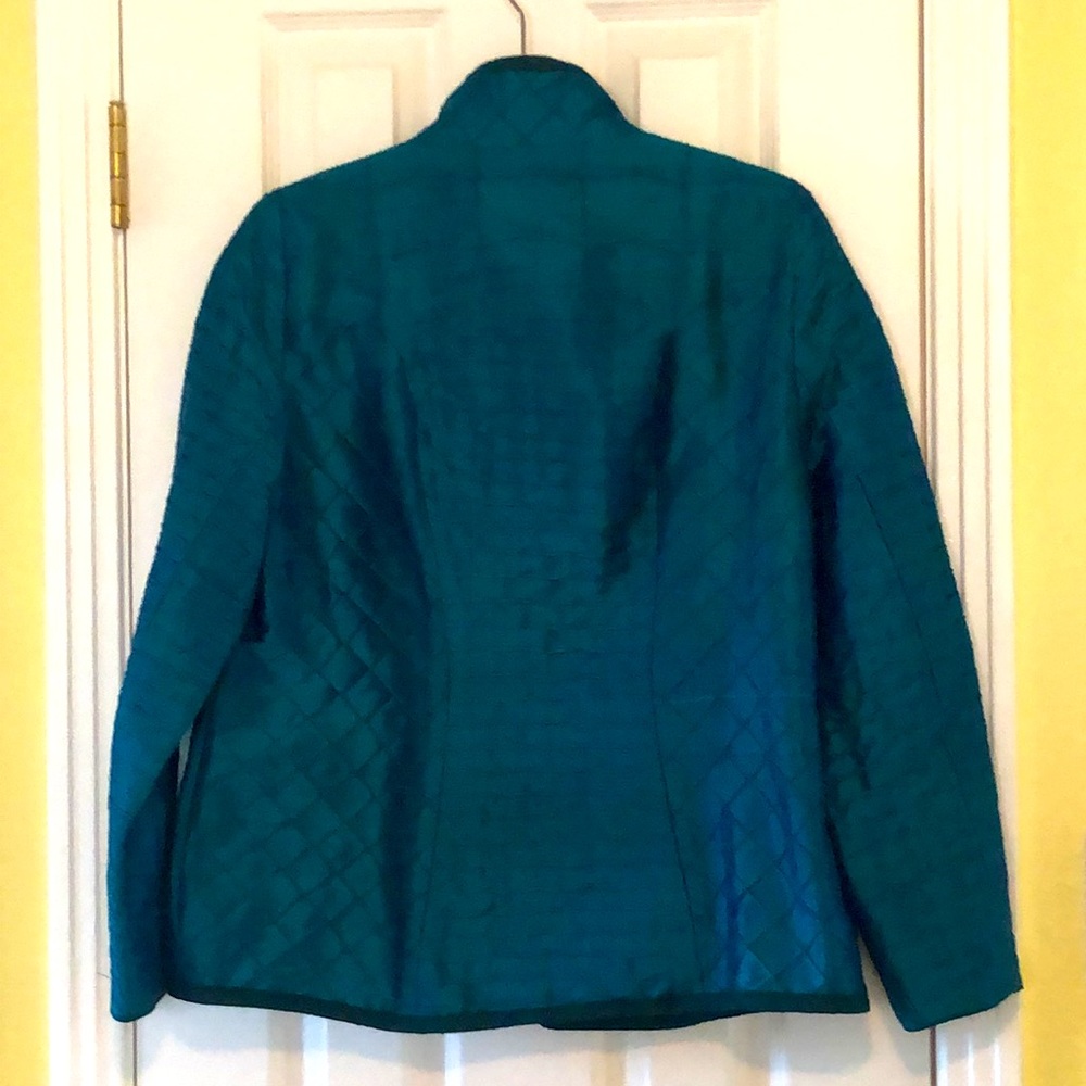 Jacket - Picture 3 of 4
